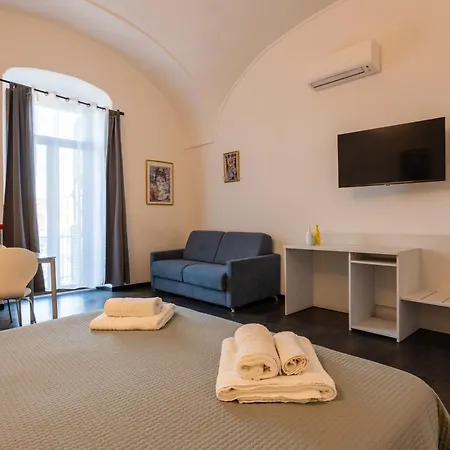 La Dama Del Castello Konukevi 3*